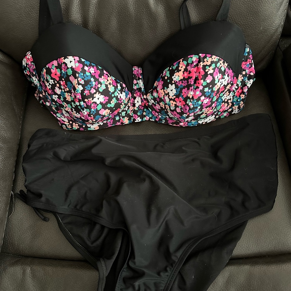 George 2 piece bathing suit
